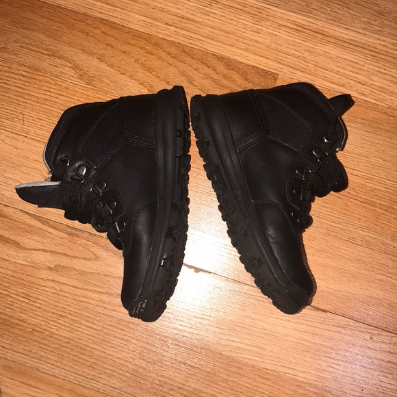 Timberland Boots for Kids - Picture 3 of 10